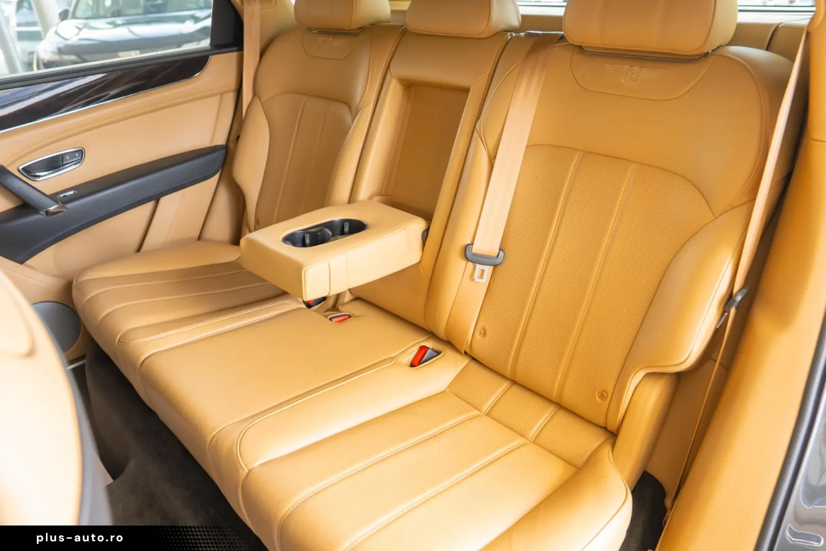 Bentley Bentayga V8 Centenary