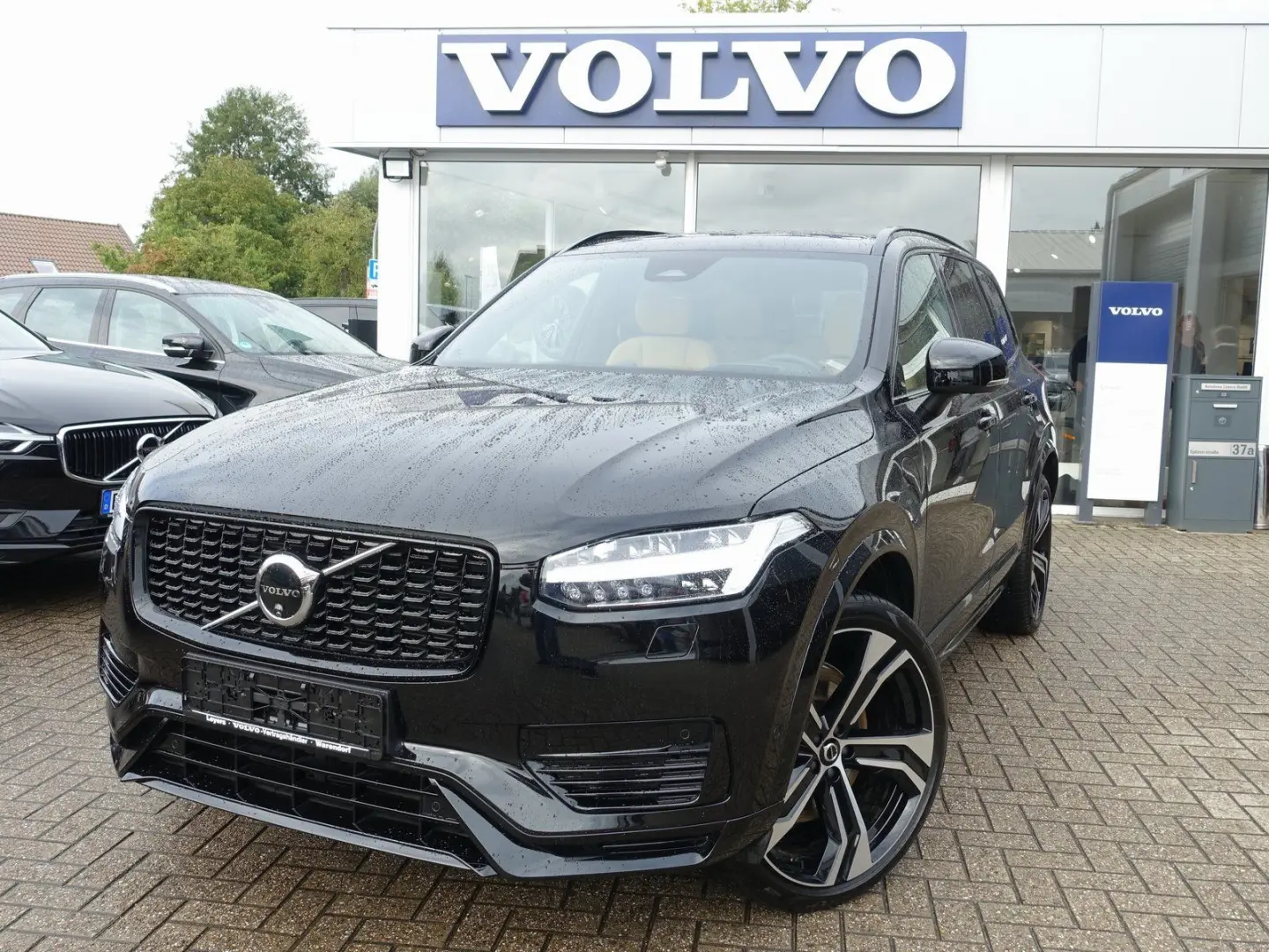 XC90 Ultra Dark T8 AWD/FourC/AHK/B&W/Pano/HeadUp