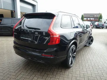 XC90 Ultra Dark T8 AWD/FourC/AHK/B&W/Pano/HeadUp
