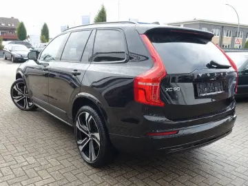 XC90 Ultra Dark T8 AWD/FourC/AHK/B&W/Pano/HeadUp