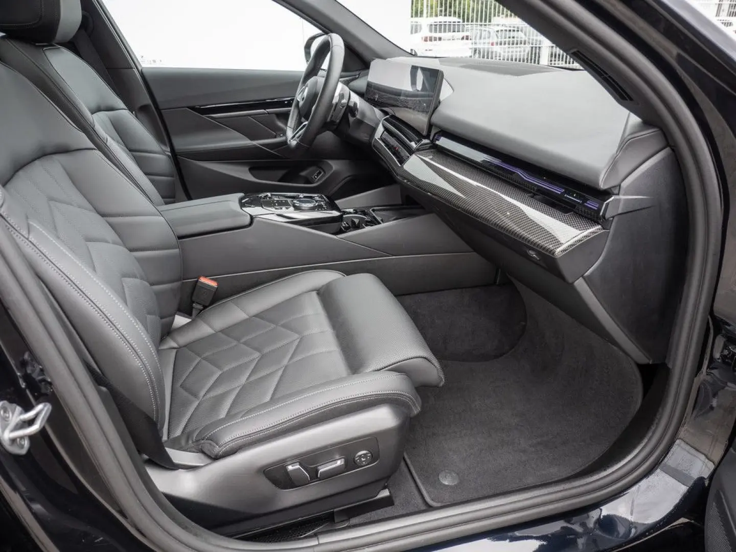 540d xDrive M-Sport PANO+STANDHZG+B&W+360°KAM