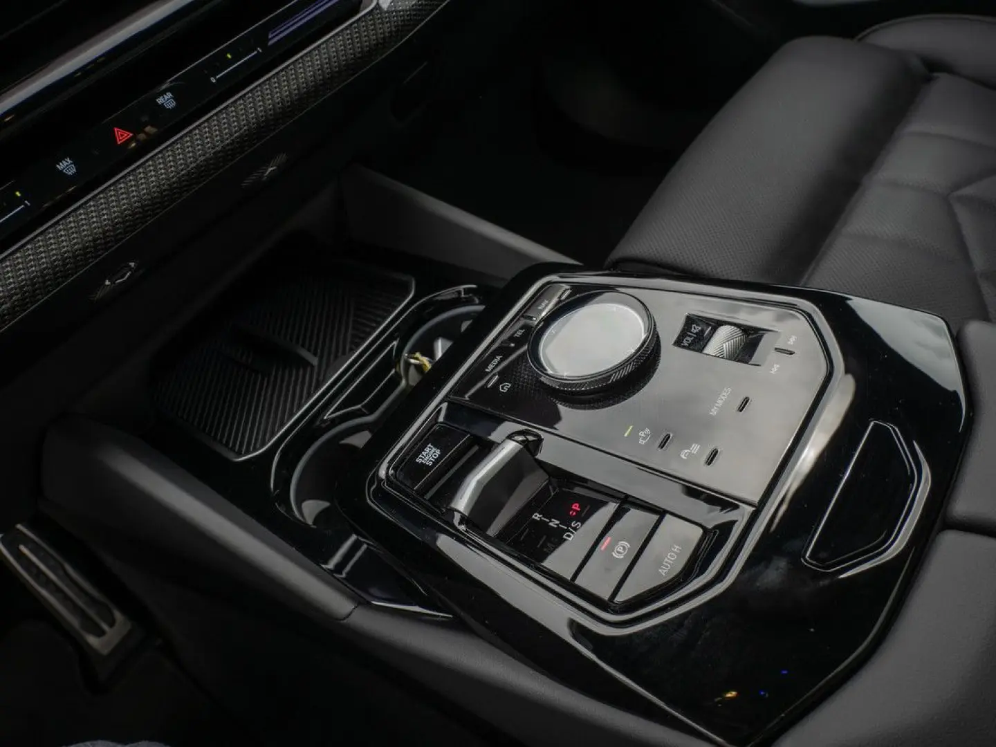540d xDrive M-Sport PANO+STANDHZG+B&W+360°KAM