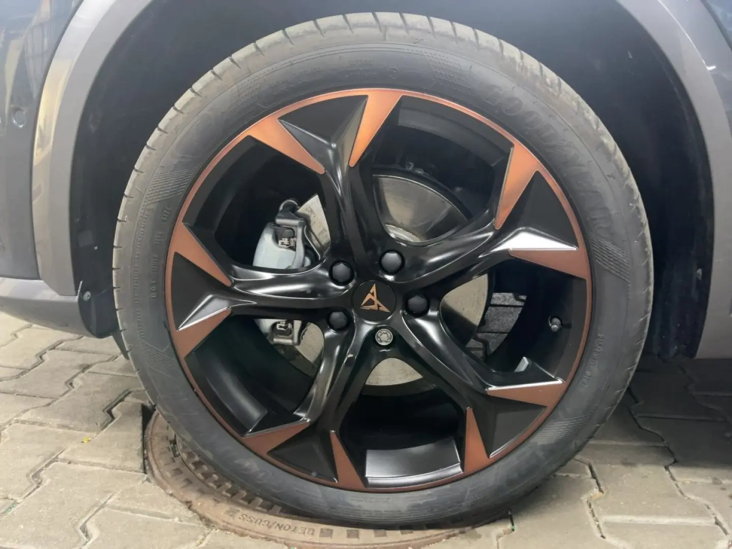 Formentor 1.4 e-HYBRID |ACC|AHK|Kamera|SHZ|Navi|