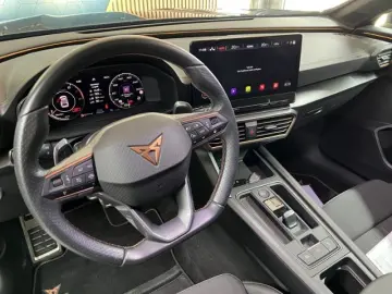 Formentor 2.0 TSI VZ+LED+NAVI+RFK+CARPLAY+SITZH.