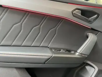 Formentor 2.0 TSI VZ+LED+NAVI+RFK+CARPLAY+SITZH.