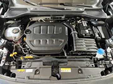 Formentor 2.0 TSI VZ+LED+NAVI+RFK+CARPLAY+SITZH.
