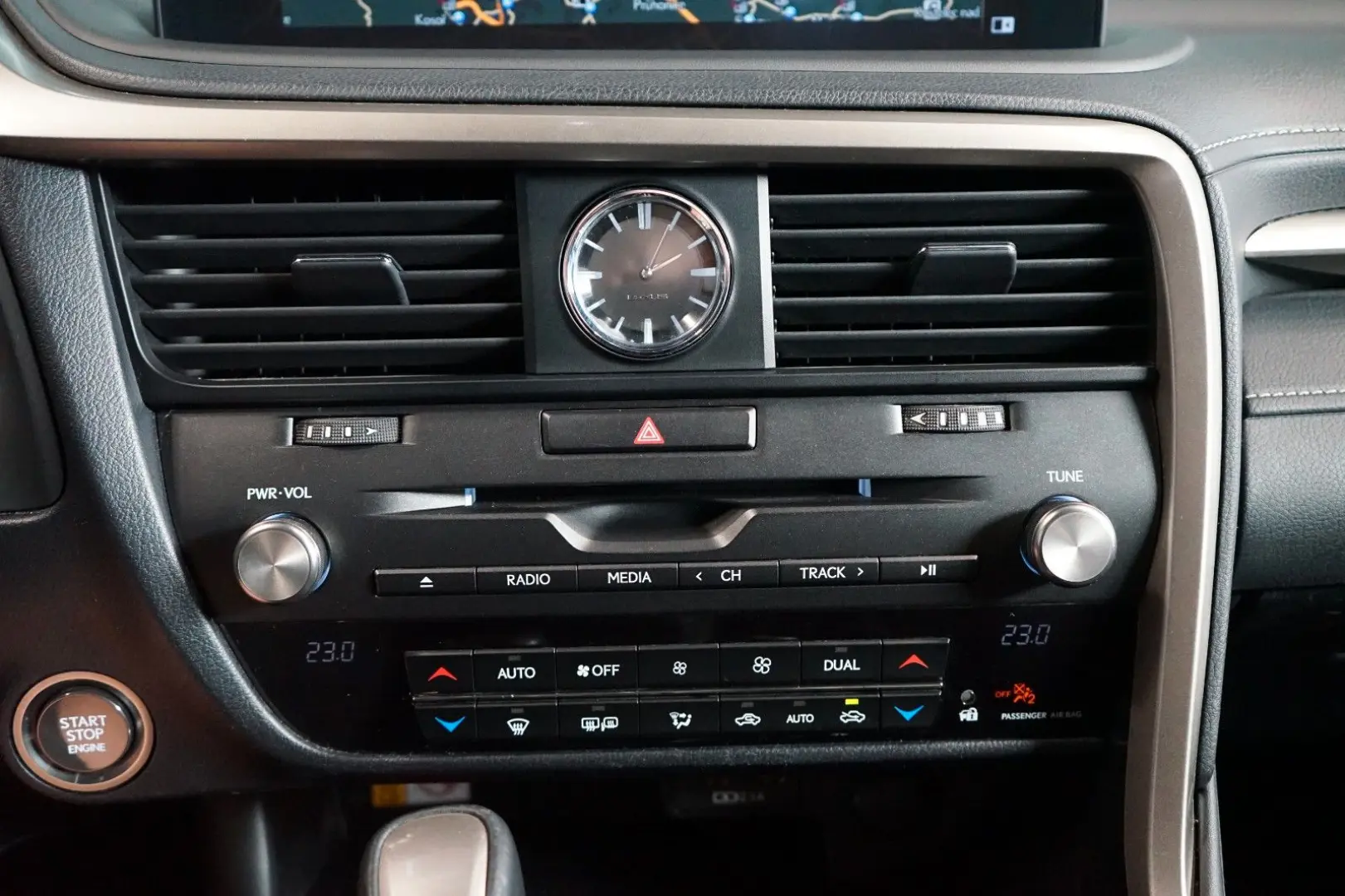 RX 300 4X4*CVT*BUSINESS*DRCC*32.149€ NETTO