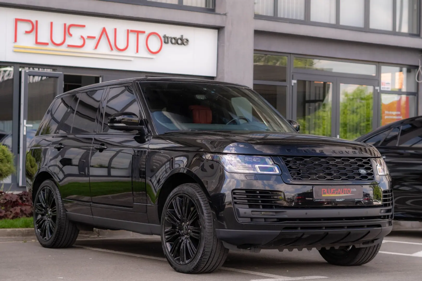 Land Rover Range Rover P525 Autobiography Black/Red Ful