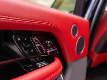 Land Rover Range Rover P525 Autobiography Black/Red Ful