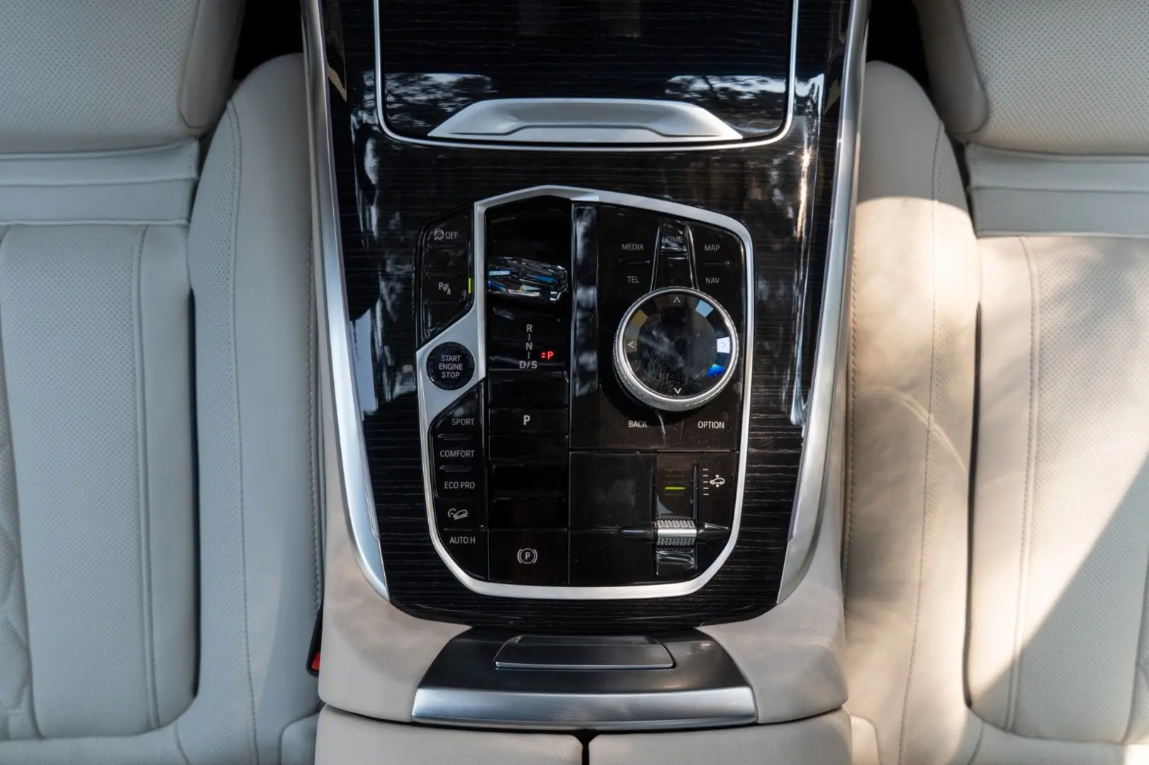 X7 M60i M SPORT.LUFTEDER.SKY.SOFTC.AHK.MASSAGE.