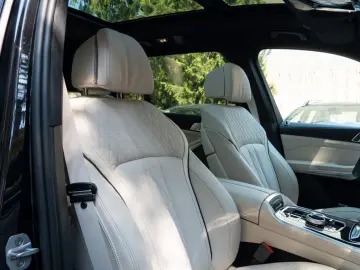 X7 M60i M SPORT.LUFTEDER.SKY.SOFTC.AHK.MASSAGE.