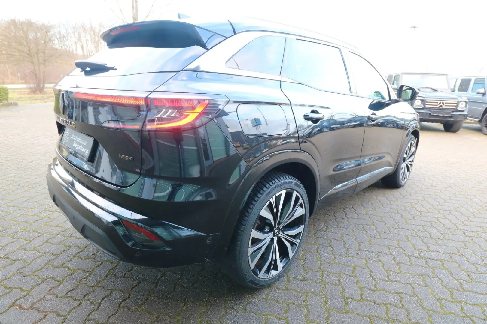 Austral Iconic E-Tech Full Hybrid 200