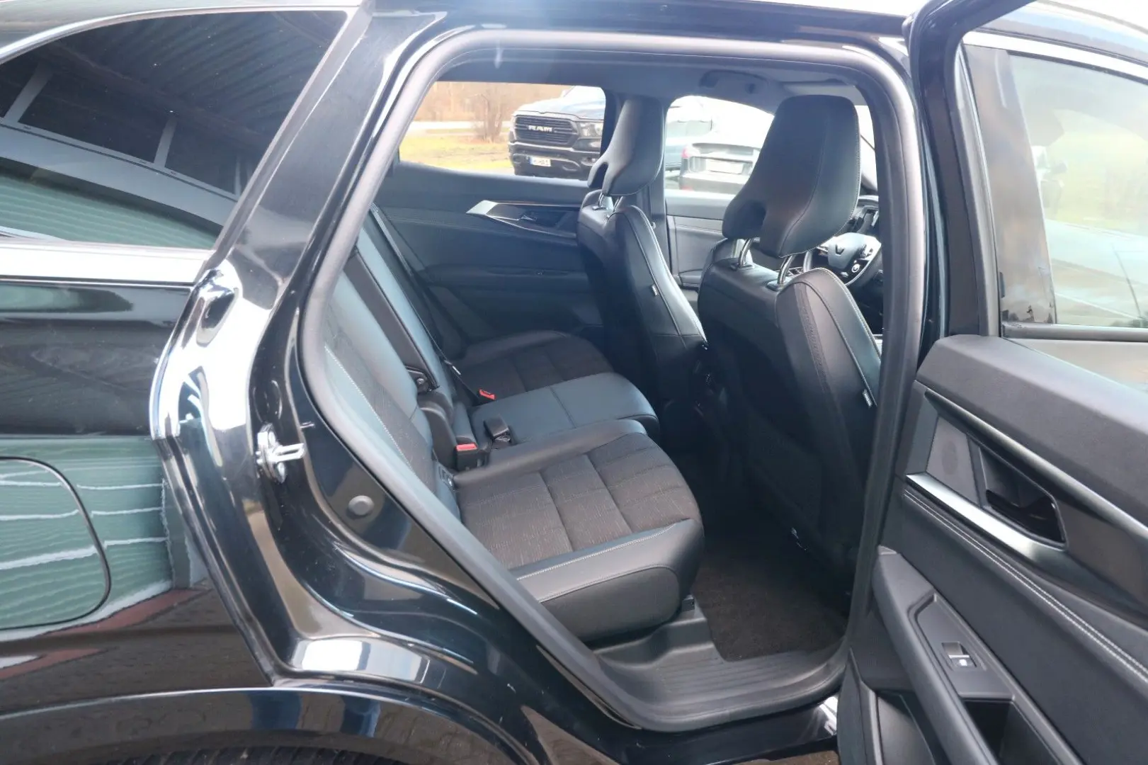 Austral Iconic E-Tech Full Hybrid 200