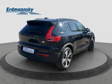 XC40 Core Pure Electric/Navi/LED/StHz/Kam/19Zoll