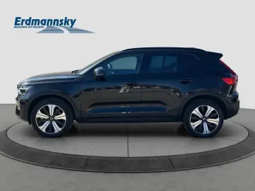XC40 Core Pure Electric/Navi/LED/StHz/Kam/19Zoll