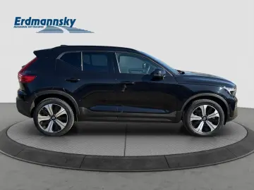 XC40 Core Pure Electric/Navi/LED/StHz/Kam/19Zoll