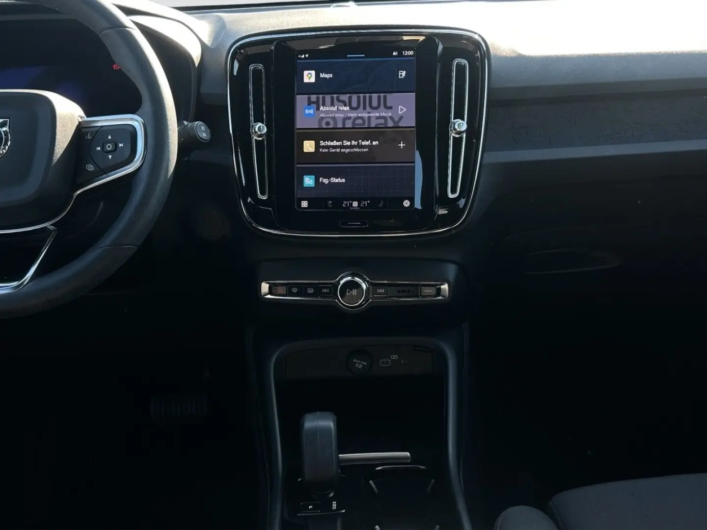 XC40 Core Pure Electric/Navi/LED/StHz/Kam/19Zoll