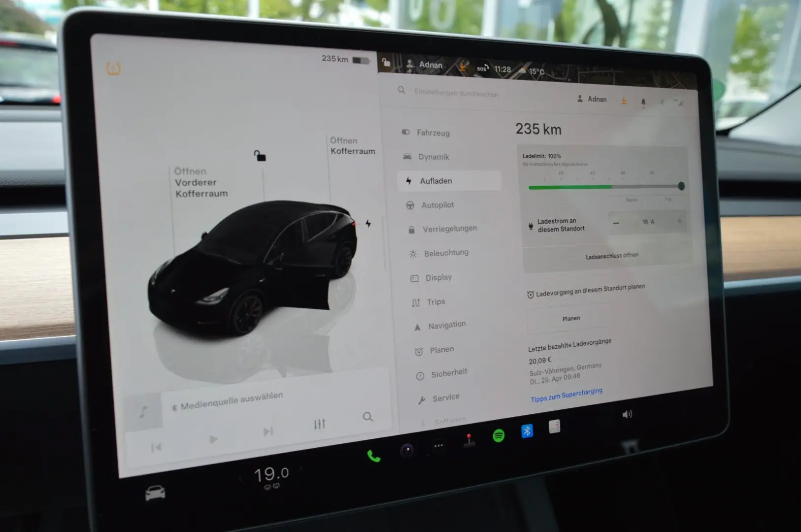 Model Y Performance Dual Motor AWD
