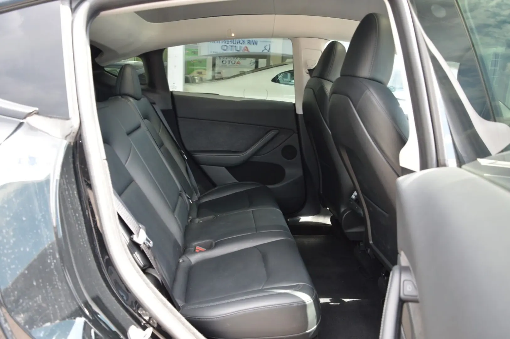 Model Y Performance Dual Motor AWD