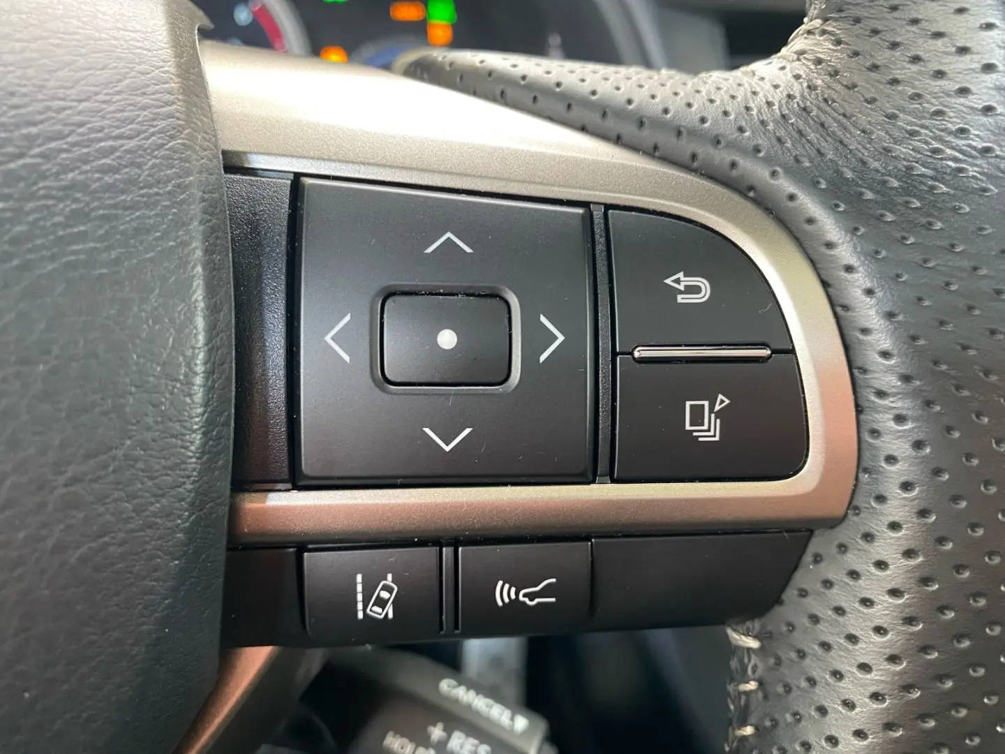RX 450h F Sport *Allrad*Matrix*HUD*360°*Pano*TWA