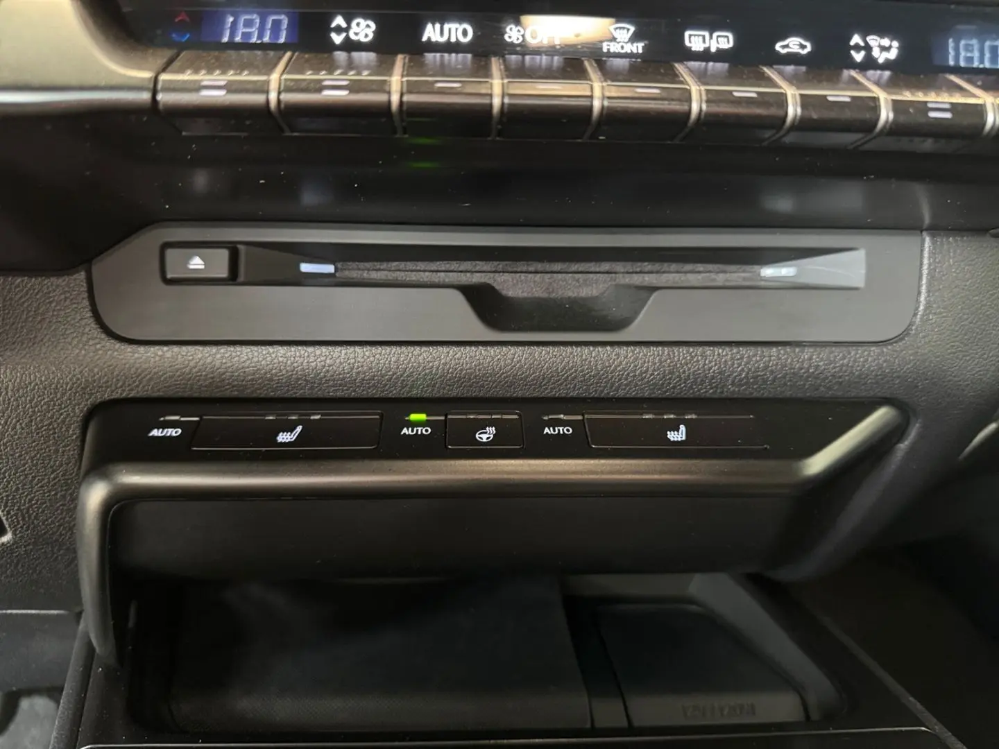 UX 250h Style Edition *Bi-LED*ACC*CAM*SHZ*CarPla
