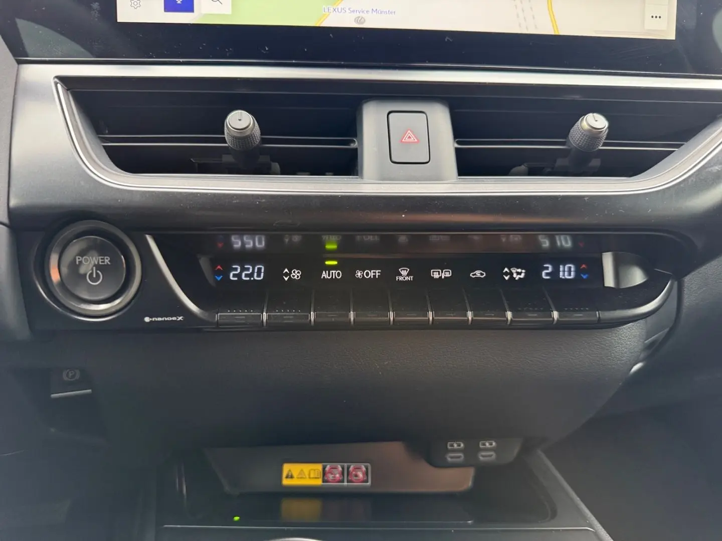 UX 300h Executive Line *LED*CAM*CarPlay*ACC*Navi