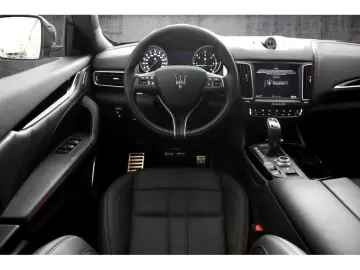 Levante  SQ4 GranSport