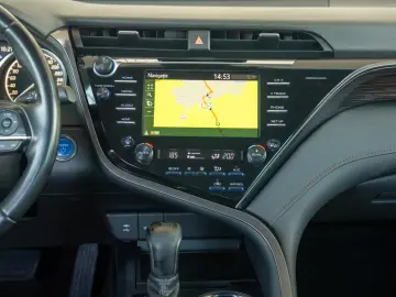 Toyota Camry 2.5 Hybrid Business Executive