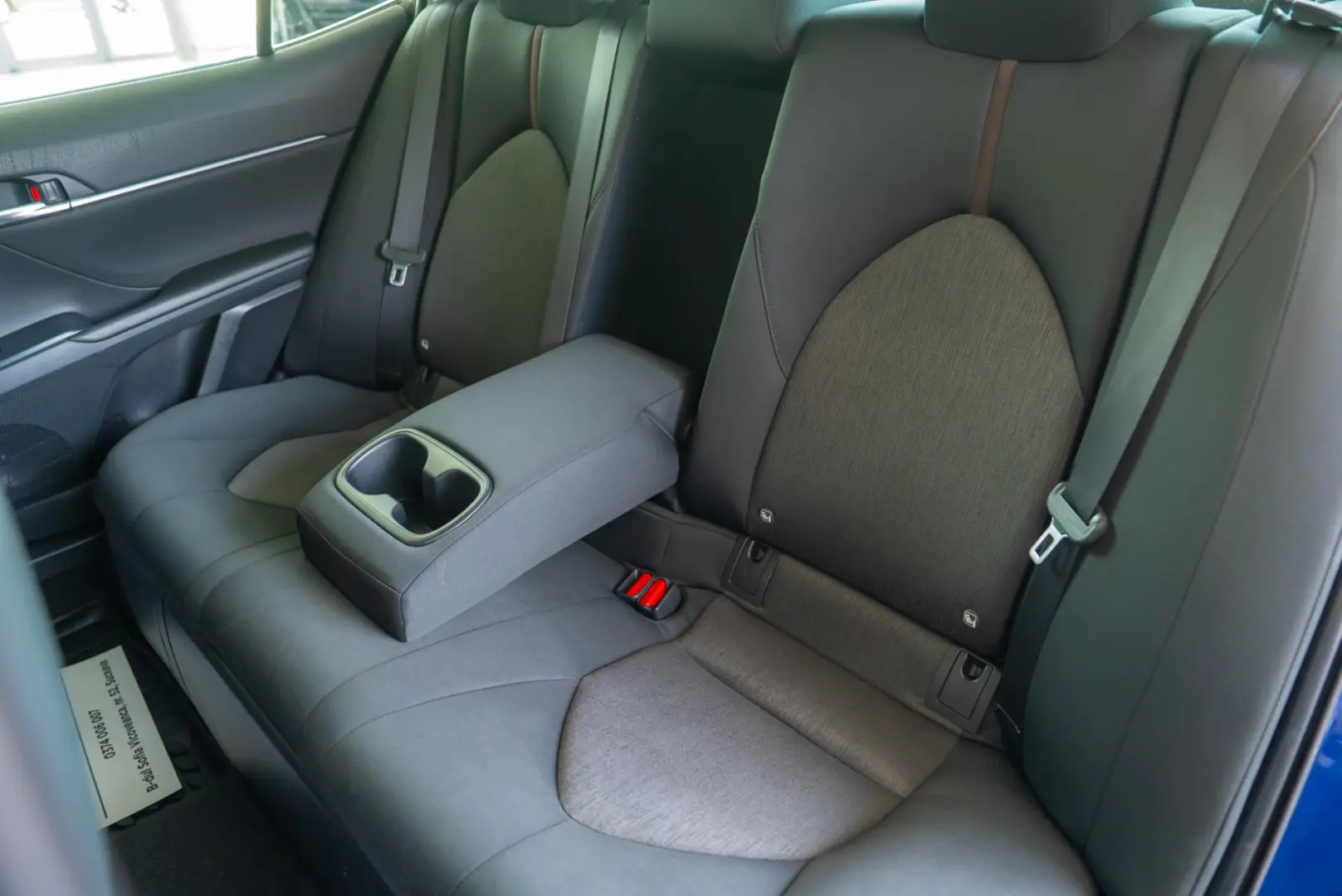 Toyota Camry 2.5 Hybrid Business Executive