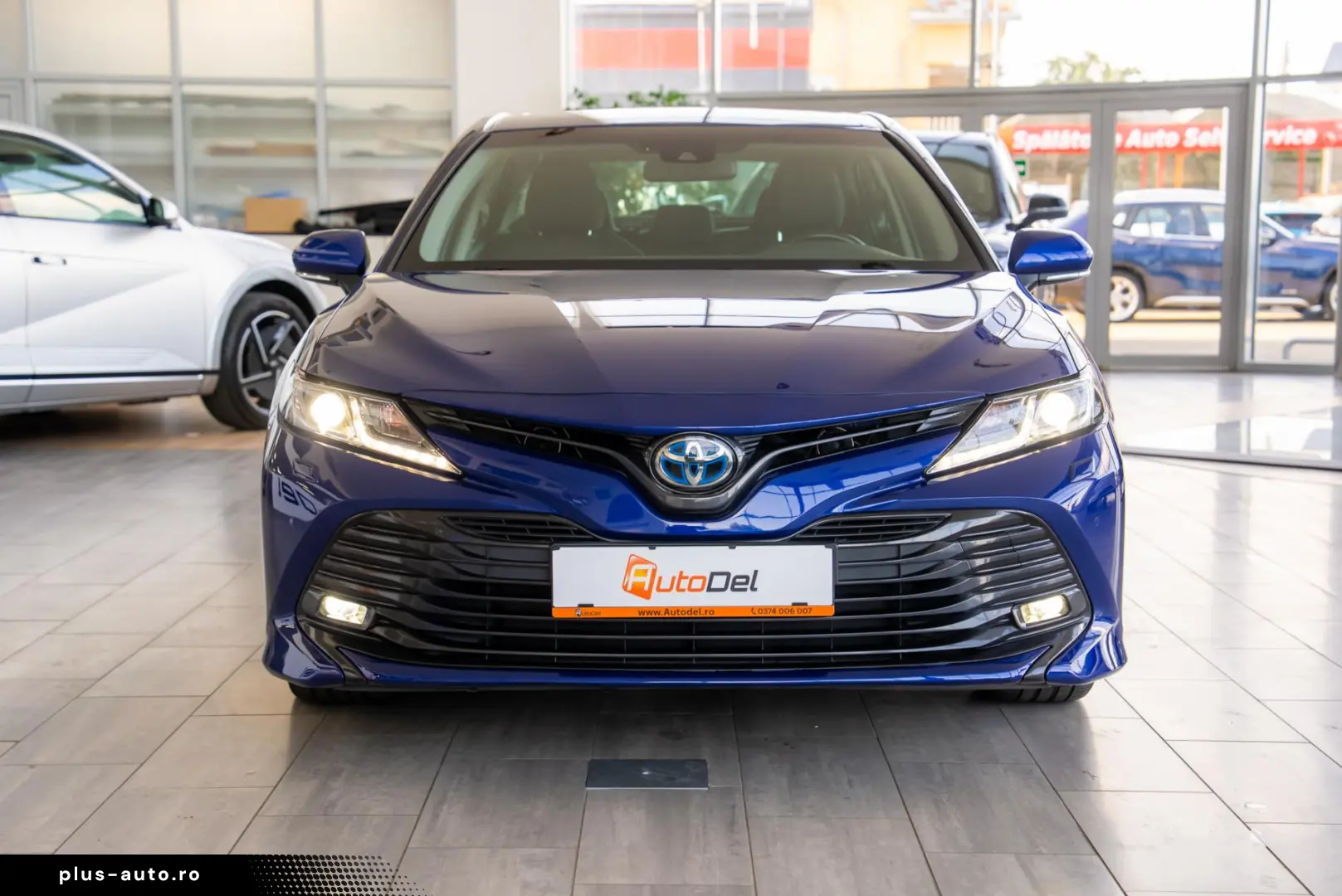 Toyota Camry 2.5 Hybrid Business Executive