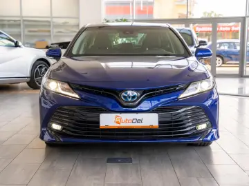 Toyota Camry 2.5 Hybrid Business Executive