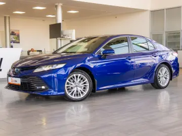 Toyota Camry 2.5 Hybrid Business Executive