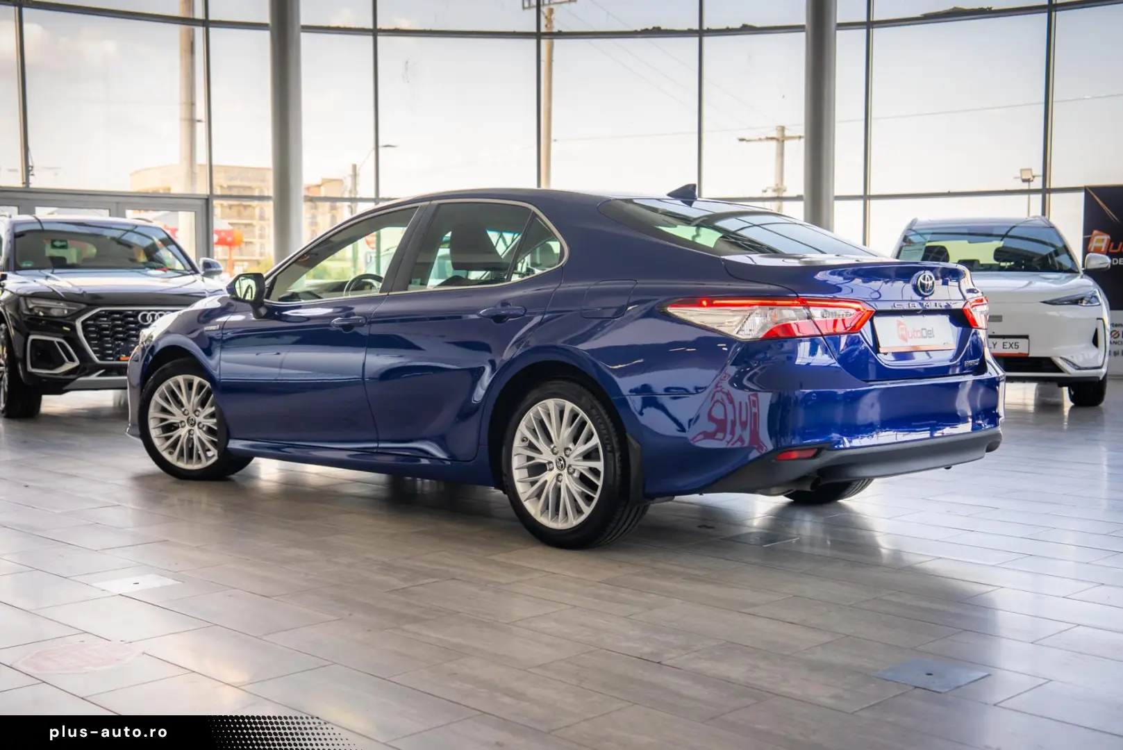 Toyota Camry 2.5 Hybrid Business Executive