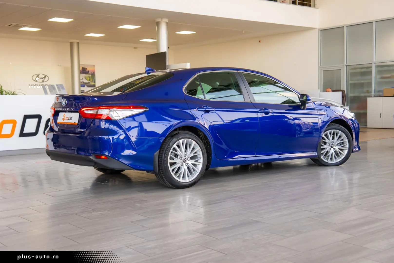 Toyota Camry 2.5 Hybrid Business Executive