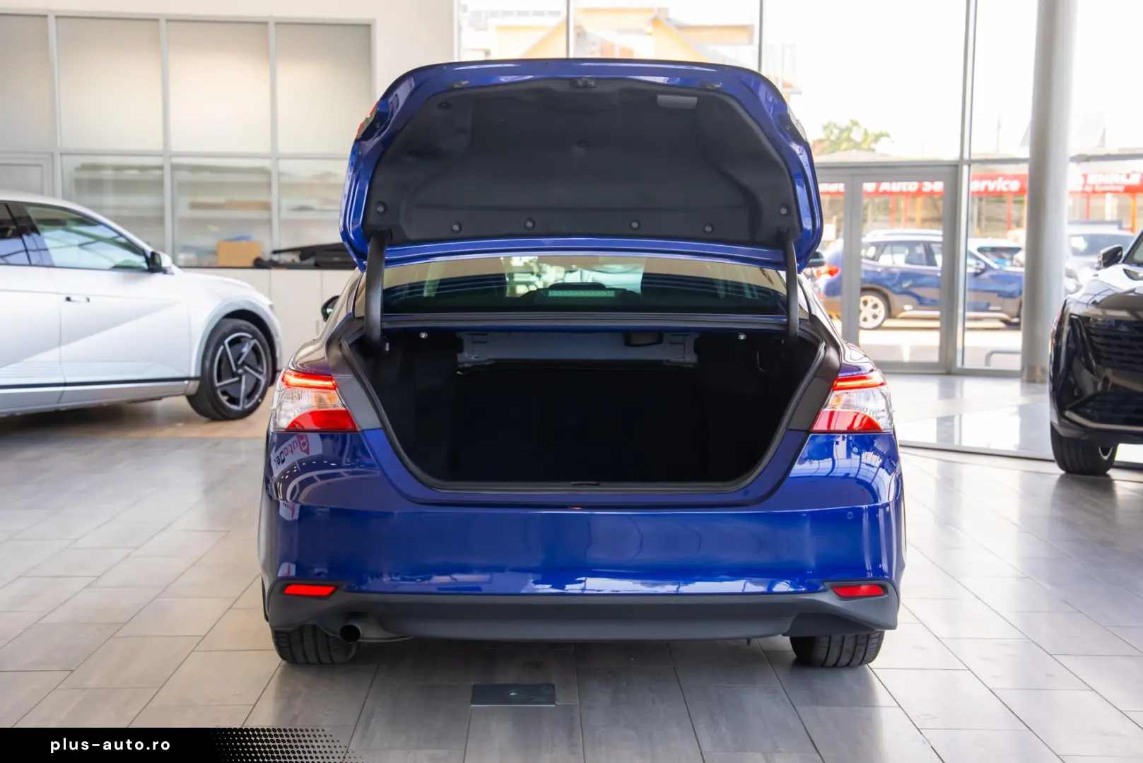 Toyota Camry 2.5 Hybrid Business Executive