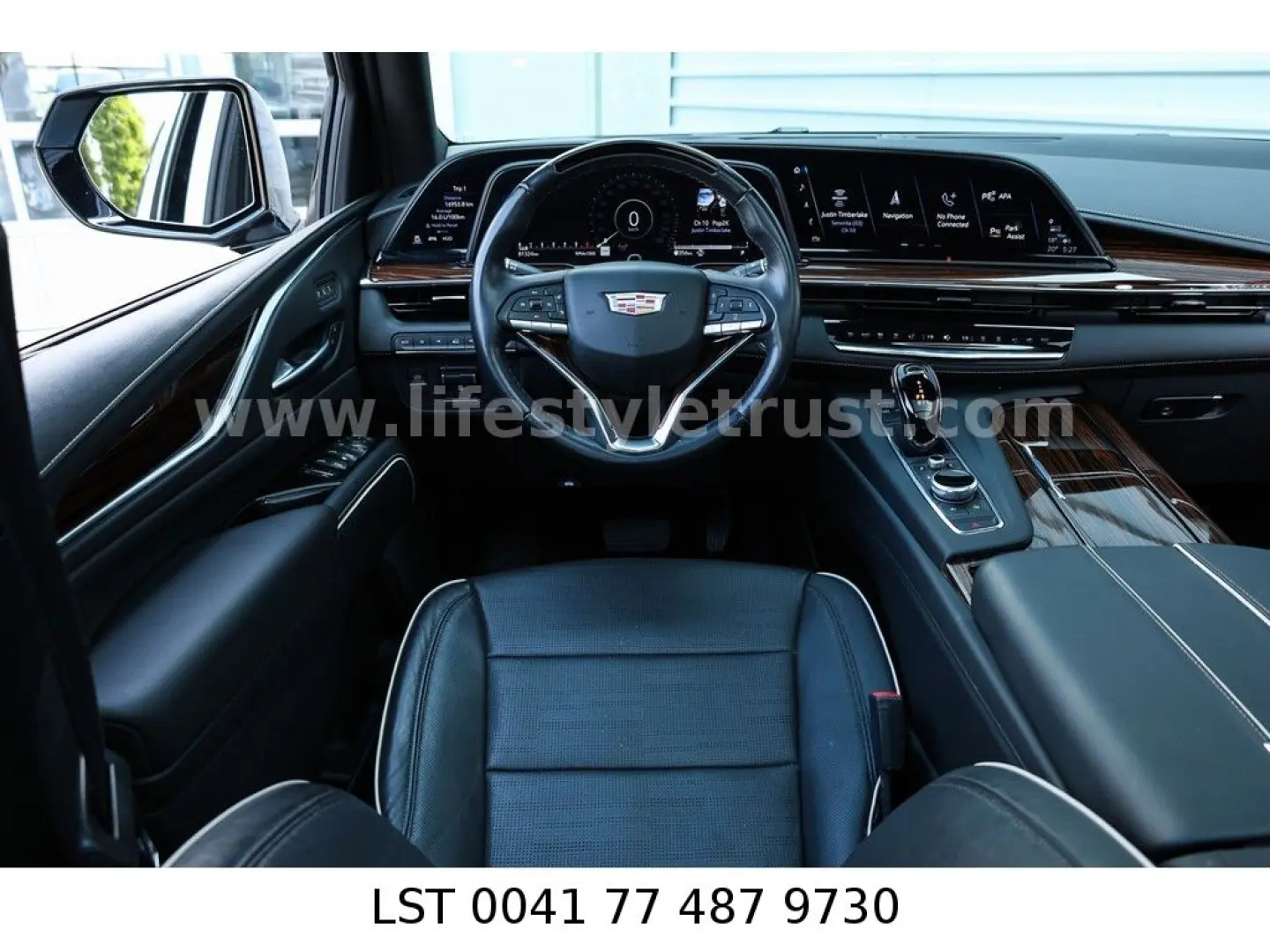 Escalade LUXURY 6.2V8 4WD € 64.500 T1 EU EXPORT