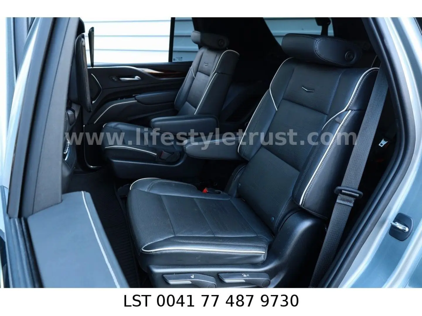 Escalade LUXURY 6.2V8 4WD € 64.500 T1 EU EXPORT