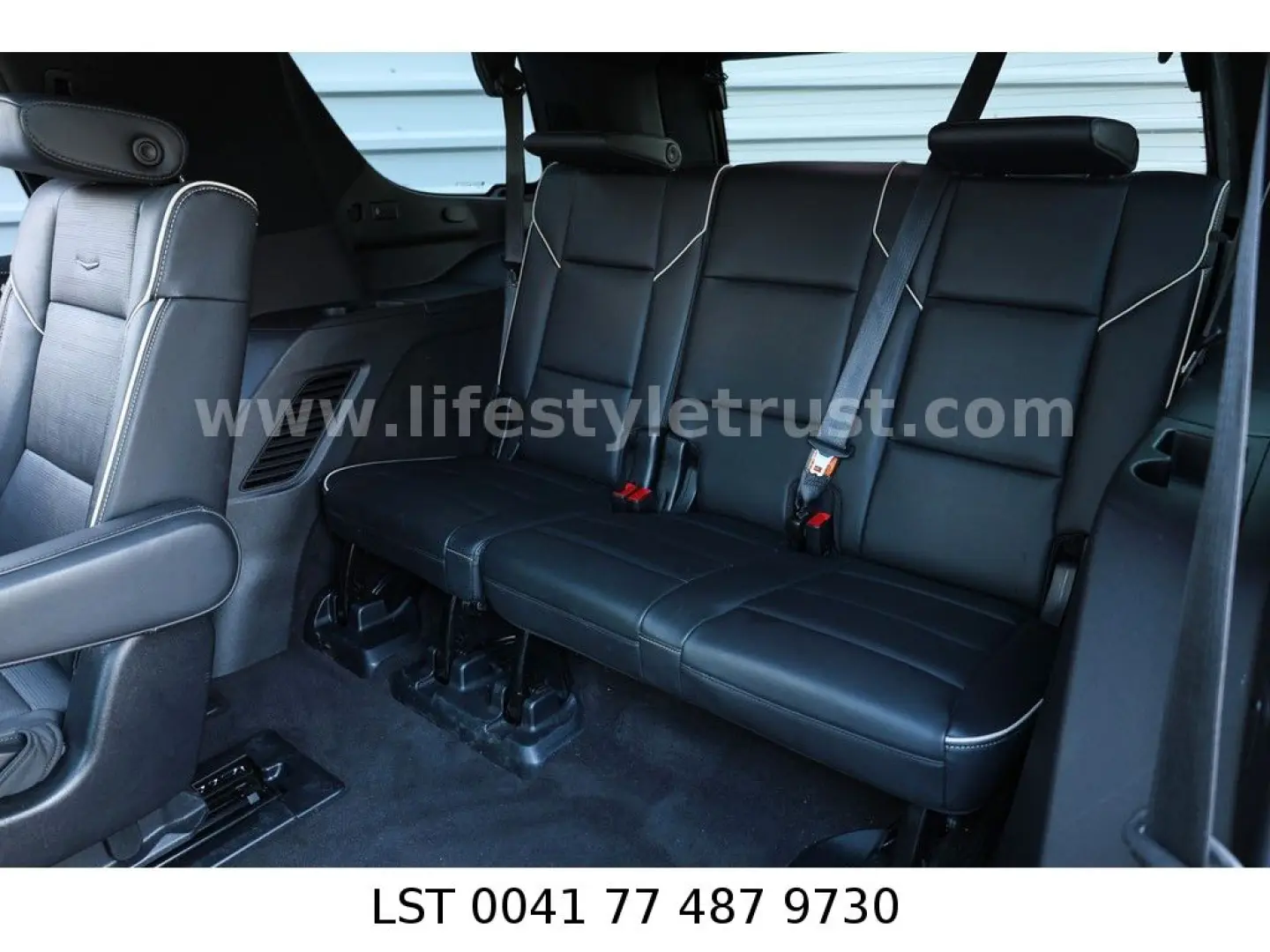Escalade LUXURY 6.2V8 4WD € 64.500 T1 EU EXPORT
