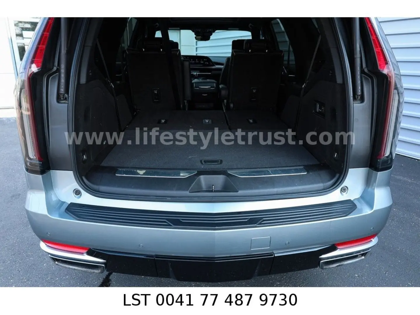Escalade LUXURY 6.2V8 4WD € 64.500 T1 EU EXPORT