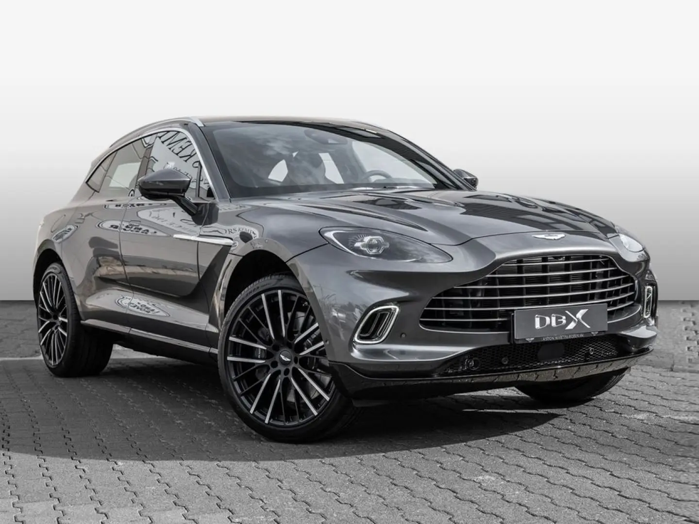 DBX Magnetic Silver Sonderleasing