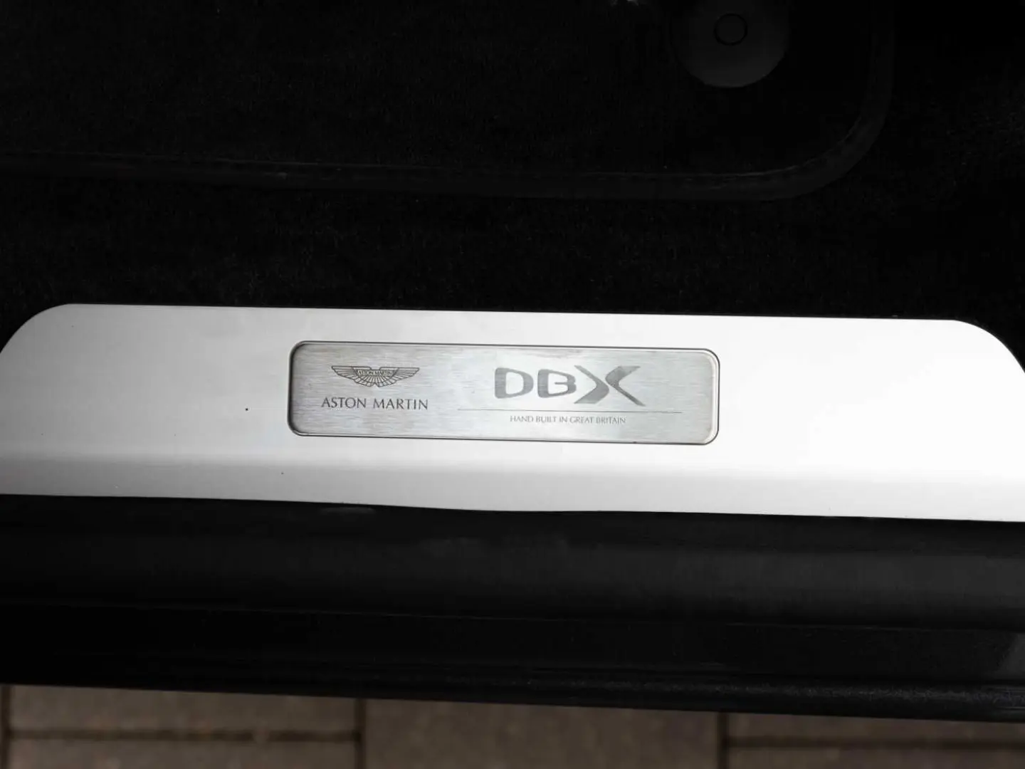 DBX 707 V8 4x4