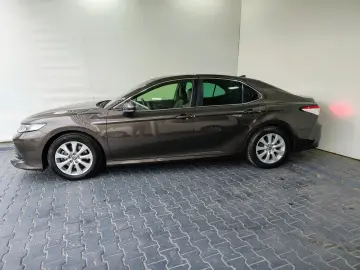 Toyota Camry 2,5 Hybrid Business Aut.