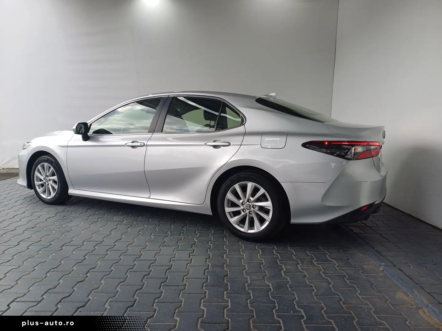 Toyota Camry 2 5 Hybrid Business Aut.