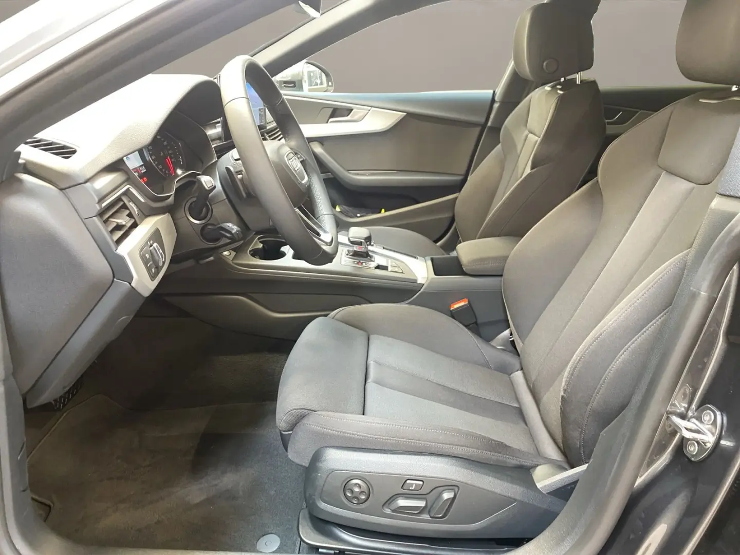 A5 Sportback 40 2.0 TDI quattro S-Line S-line LM