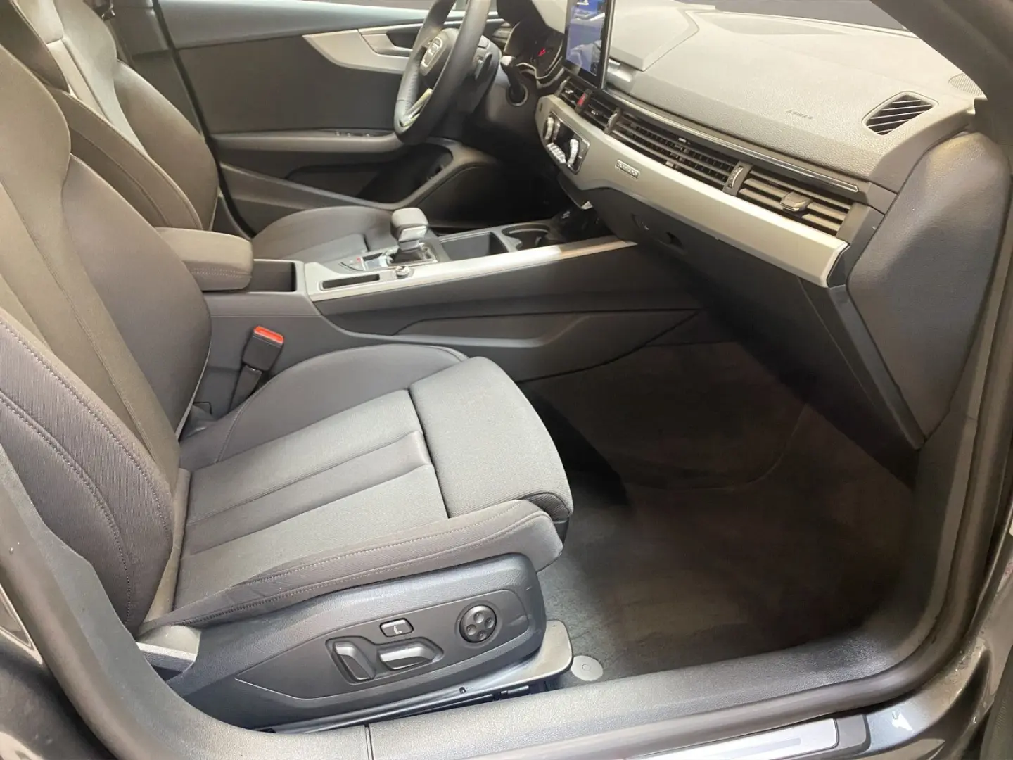 A5 Sportback 40 2.0 TDI quattro S-Line S-line LM