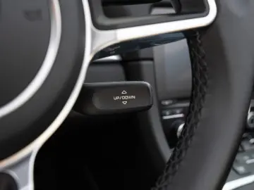 Boxster Navigation Digitalradio Sportabgasanlage