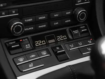 Boxster 718 Navi CarPlay Tempostat Sitzheizung