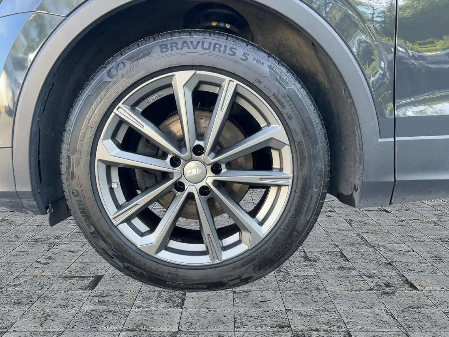 Tiguan 2.0TDI TRENDLINE CONNECTIVITY+MFA+MAL+18
