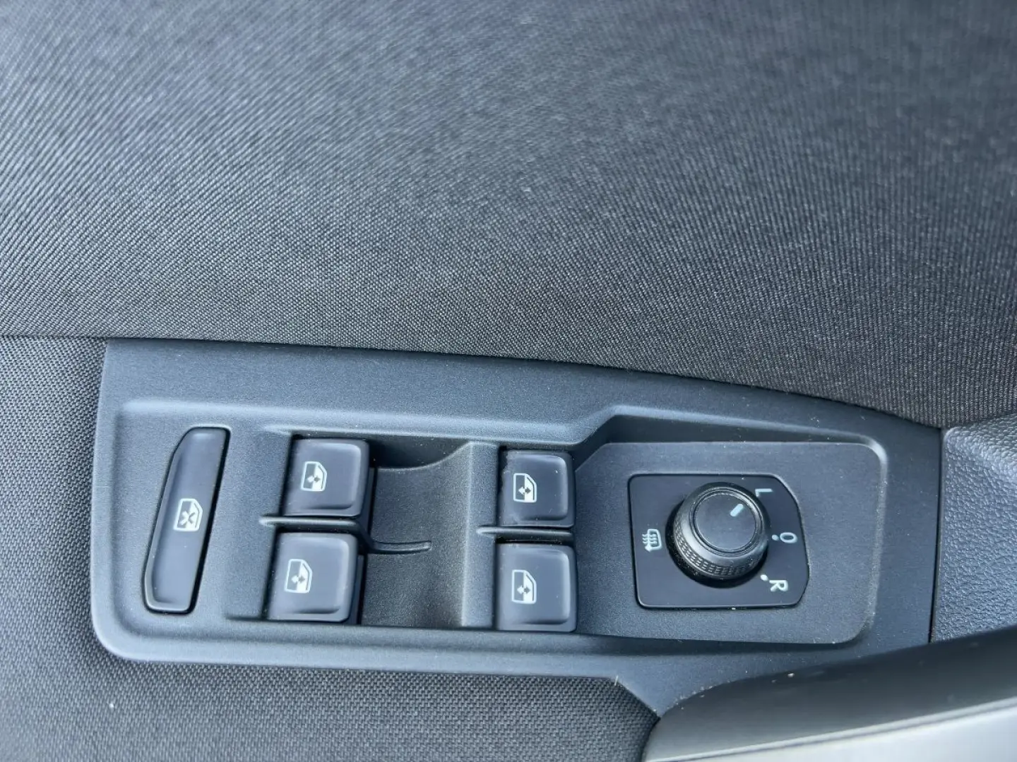 Tiguan 2.0TDI TRENDLINE CONNECTIVITY+MFA+MAL+18