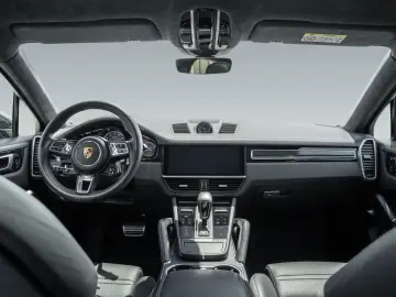 Cayenne Turbo Coupe Standheiz Surround View